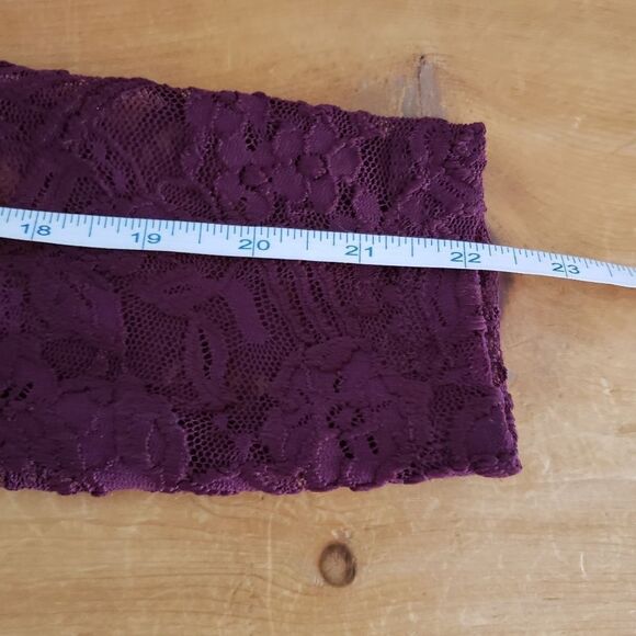 Soieblu Small NWT Wine Red Lace Sheer Long Sleeve Bodycon Dress Scalloped Hem - Picture 13 of 16
